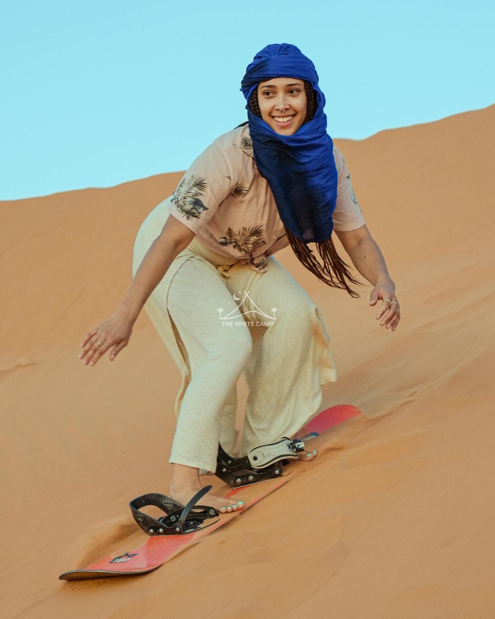 The White Camp - Your Merzouga Luxury Desert Camp & Erg Chebbi Dunes Camel Riding Exterior photo